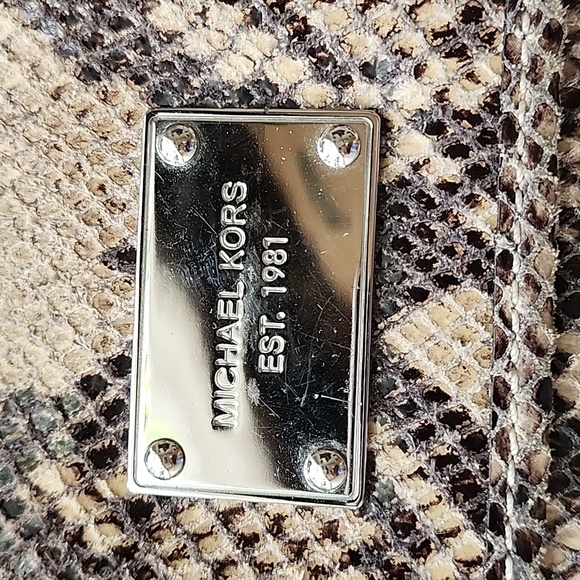 Michael Kors Python iPad Case - Picture 2 of 5